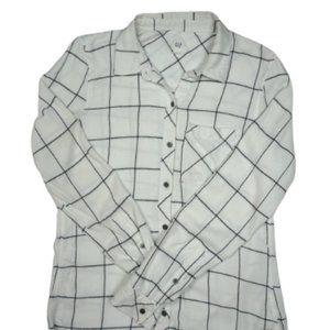 GAP Women's Long Sleeve Button Down Shirt Flannel